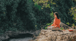 Read more about the article How to Reduce Excess Thoughts: 2 Effective Meditation Techniques